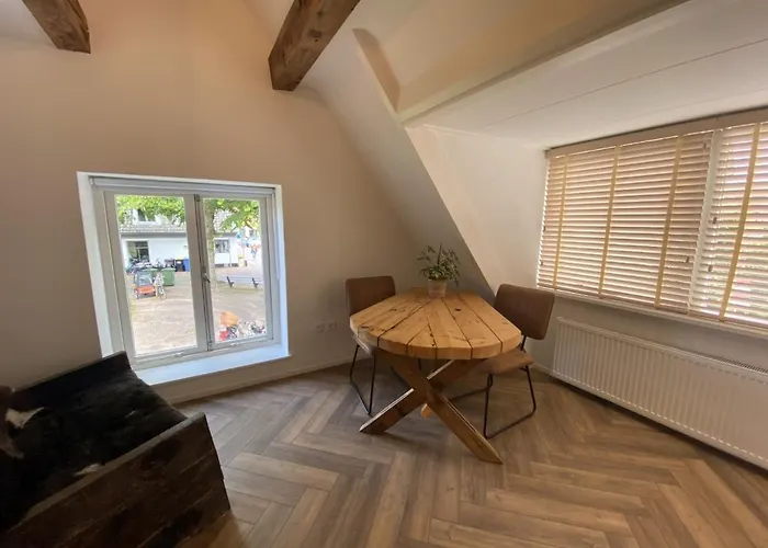 Bed & Breakfast So-hum Den Burg