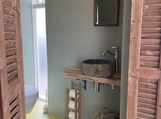 Bed & Breakfast So-hum Den Burg